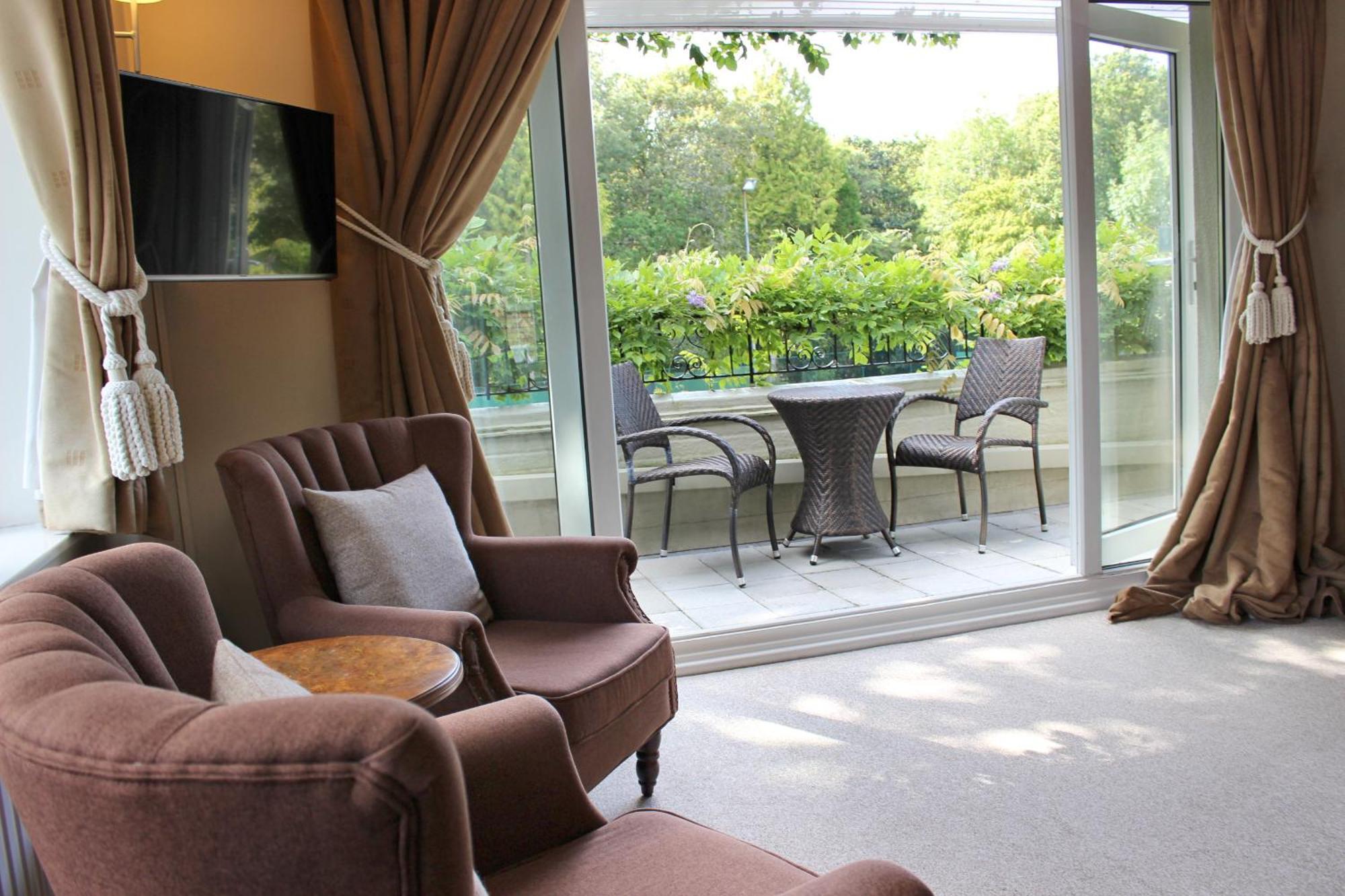 Готель Wickwoods Albourne Екстер'єр фото